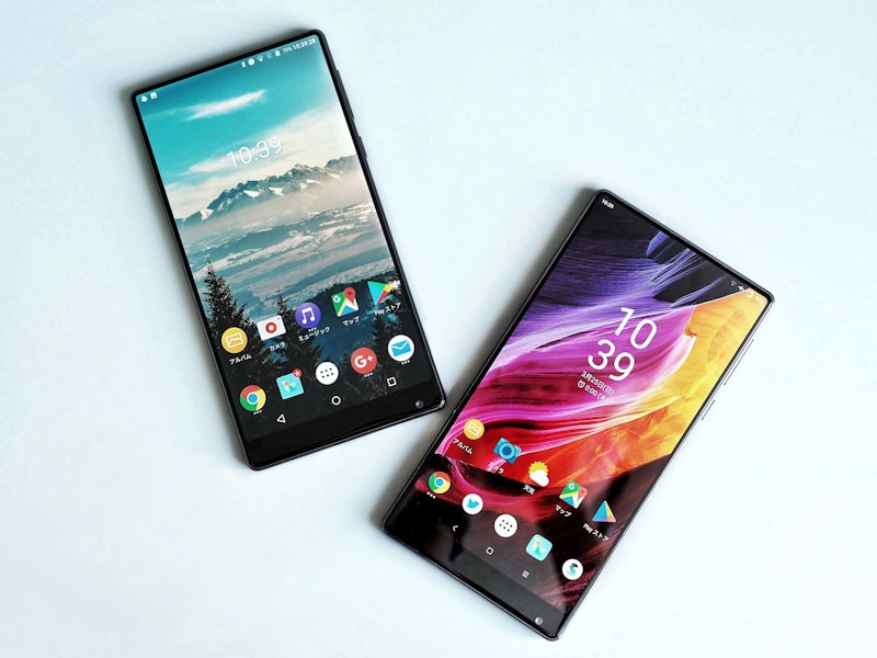 Foldables vs. Rollables: Designing and Optimizing Apps for Android’s Next-Gen Form Factors