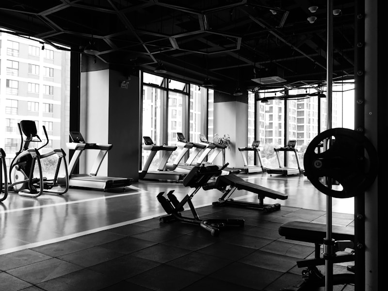 Home Gym vs. Commercial Gym: The Ultimate 2024 Cost-Benefit Analysis for Smart Fitness