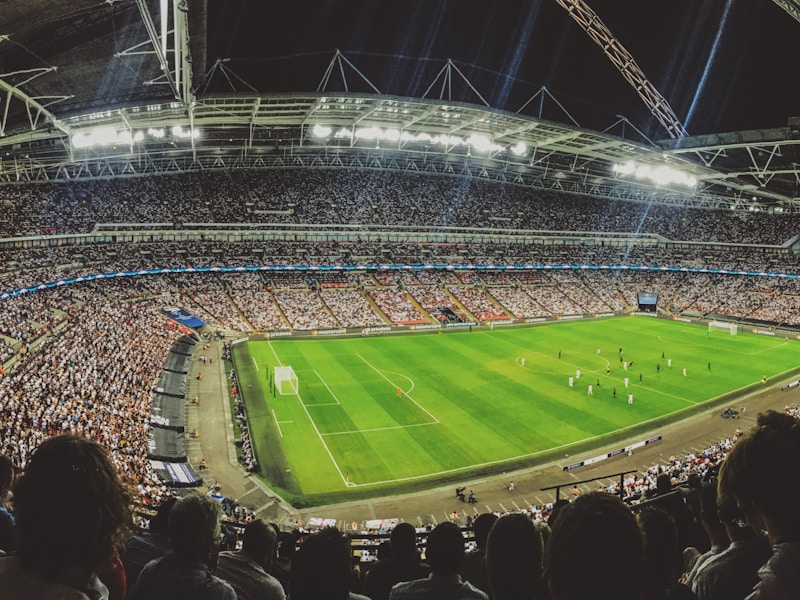 The Intersection of Sports Betting and Fan Experience: Pros, Cons, and Future Trends