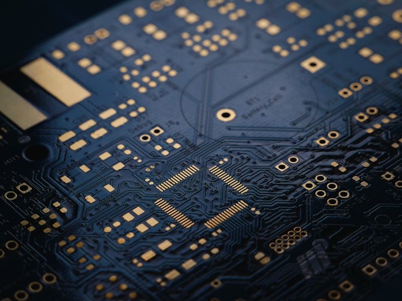 The Quantum Computing Reality Check: How Close Are We to Commercial Adoption?